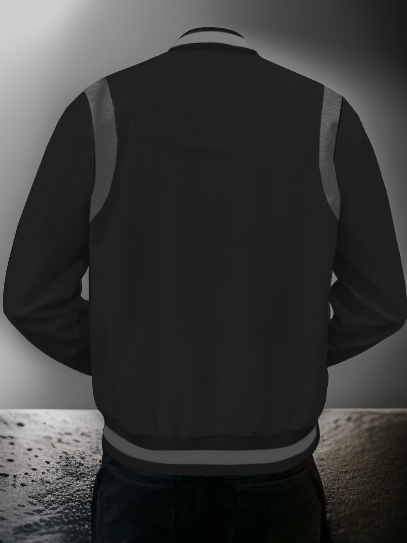 세련된 디자인의 남성 야구복 외투