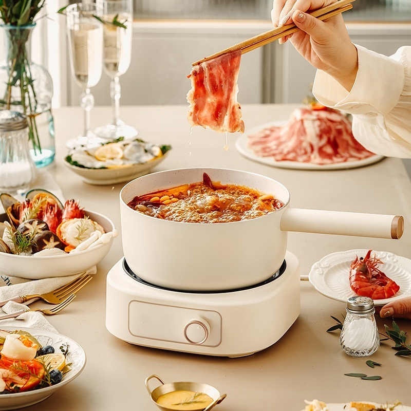 หม้อไฟฟ้าสำหรับต้มและนึ่งอาหาร