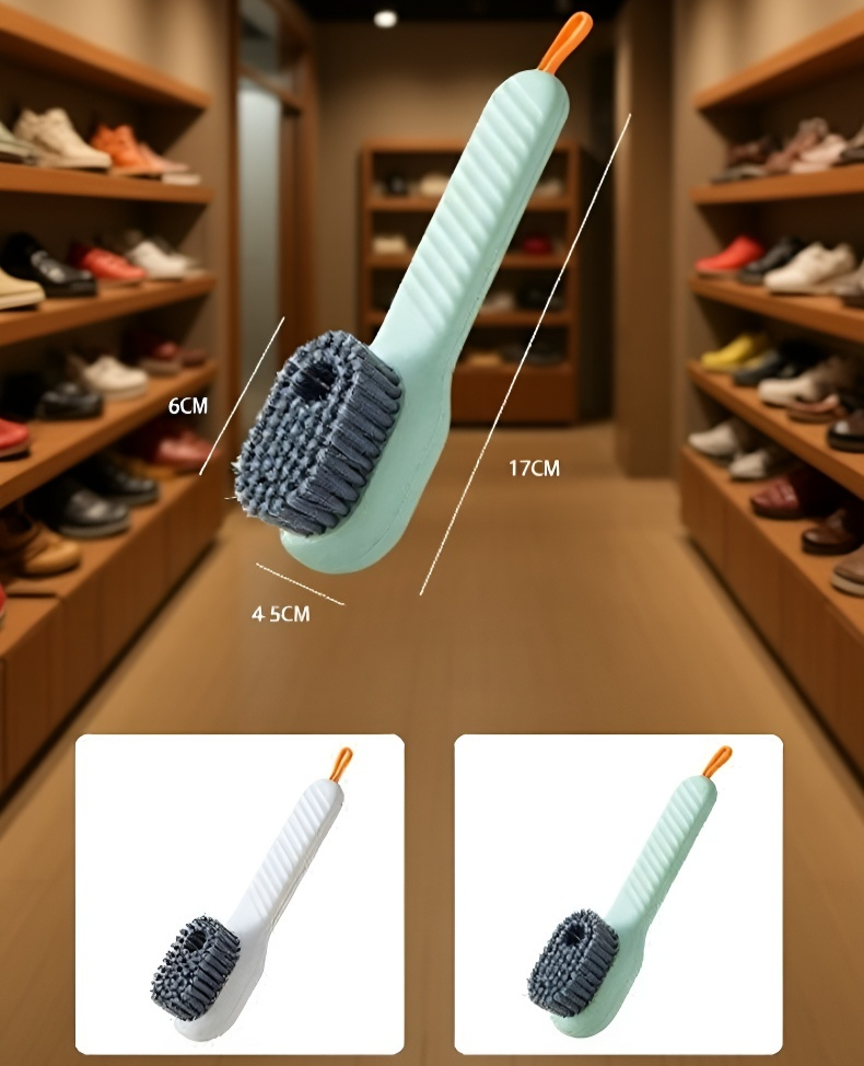 신발에 액체를 넣어 청소하는 브러시 사용 모습