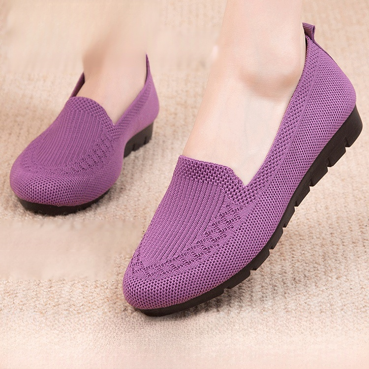 รองเท้าแบบสวมผ้าทอ ปากตื้น ใส่สบาย