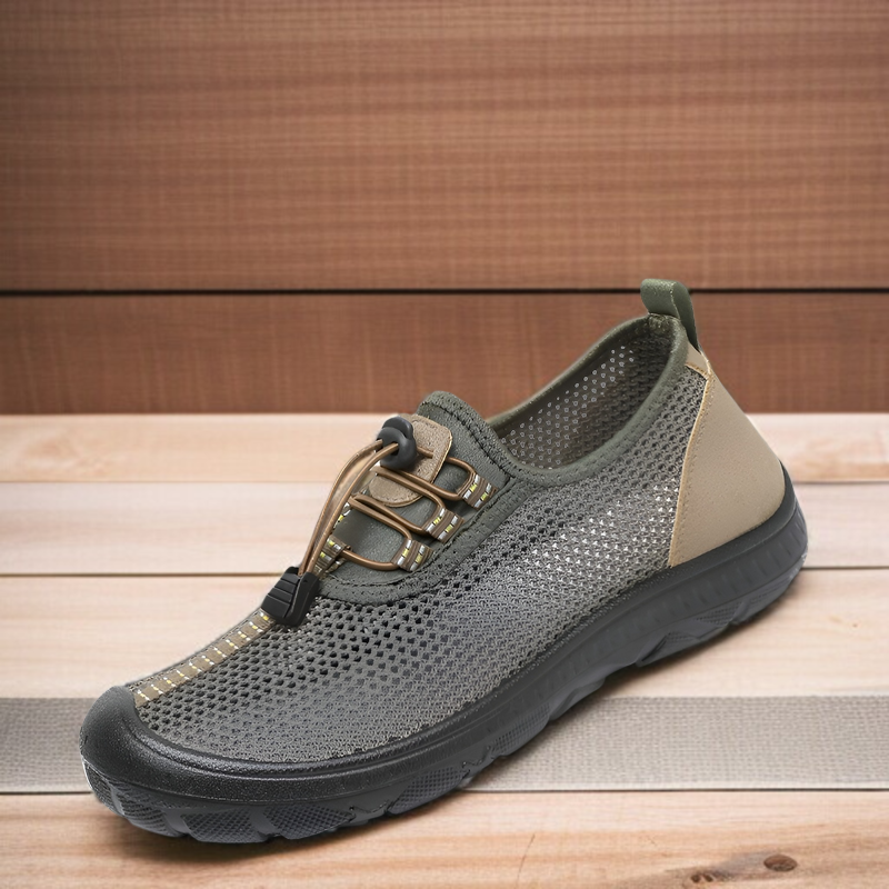 夏の古い北京布靴メンズ中空メッシュ靴通気性中年と高齢者の靴お父さんメッシュ靴ソフト底滑り止め靴カジュアルウォーキングシューズ
