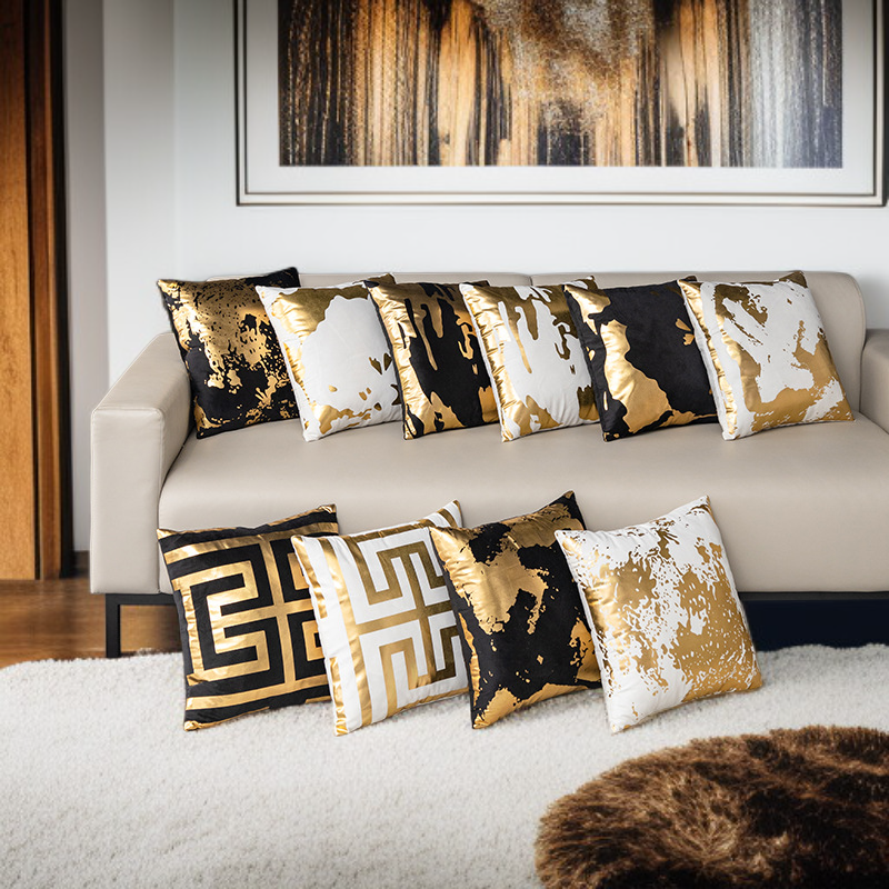 輕奢華熱金抱枕沙發裝飾墊短毛絨臥室靠墊