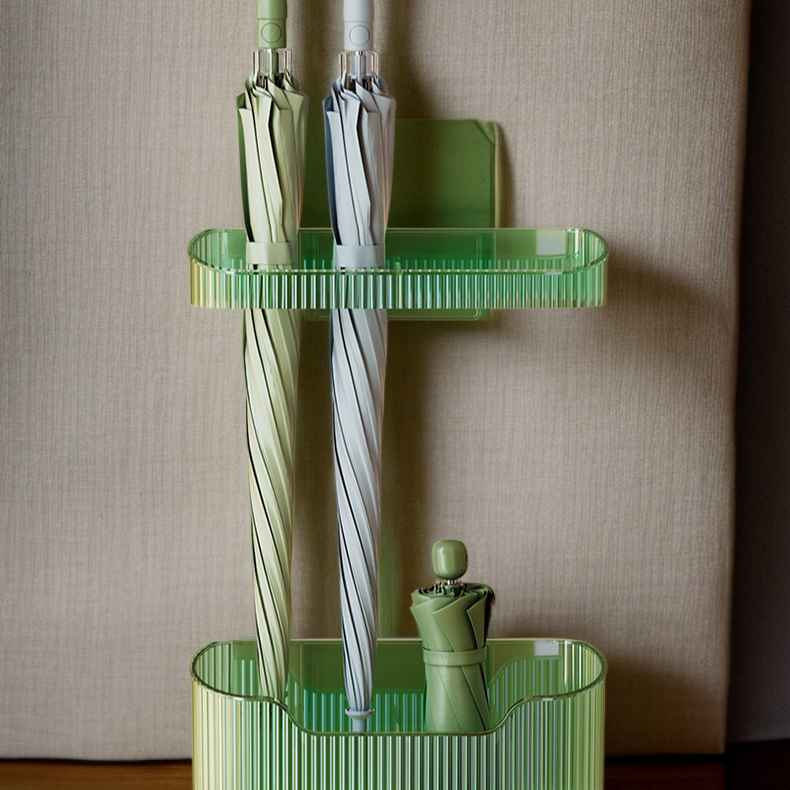 Instalar un estante para guardar paraguas montado en la pared.