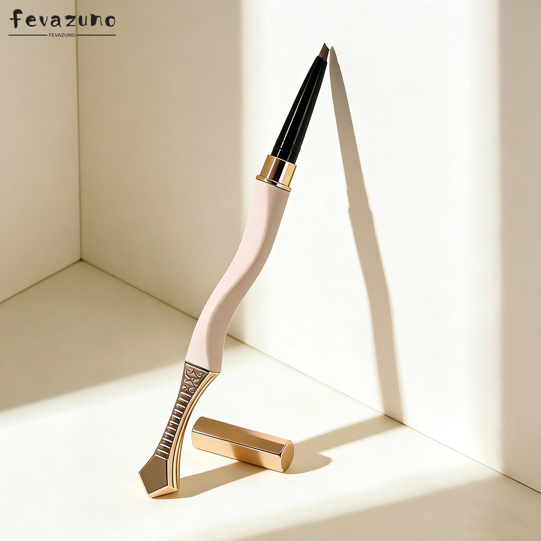 눈썹에 부드럽게 발리는 워터프루프 아이브로우 펜슬