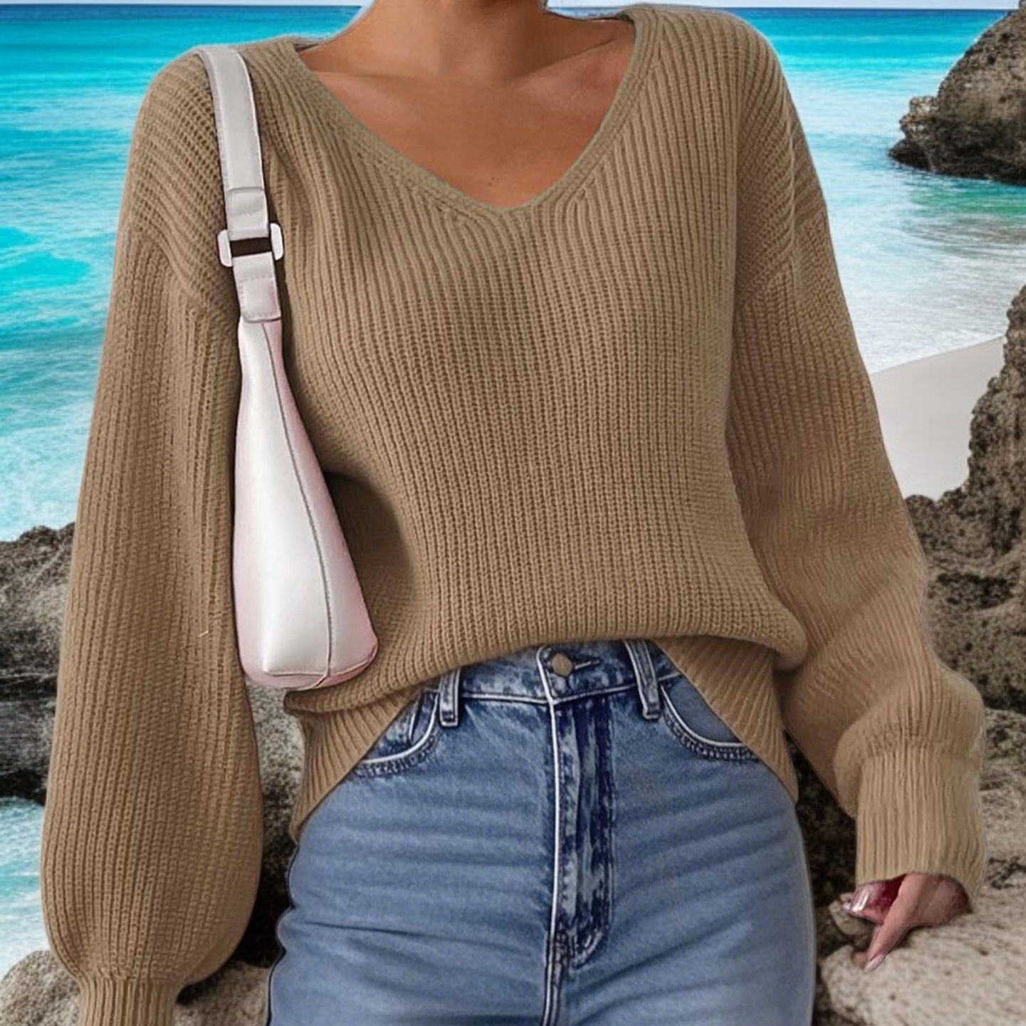 無地のセーター