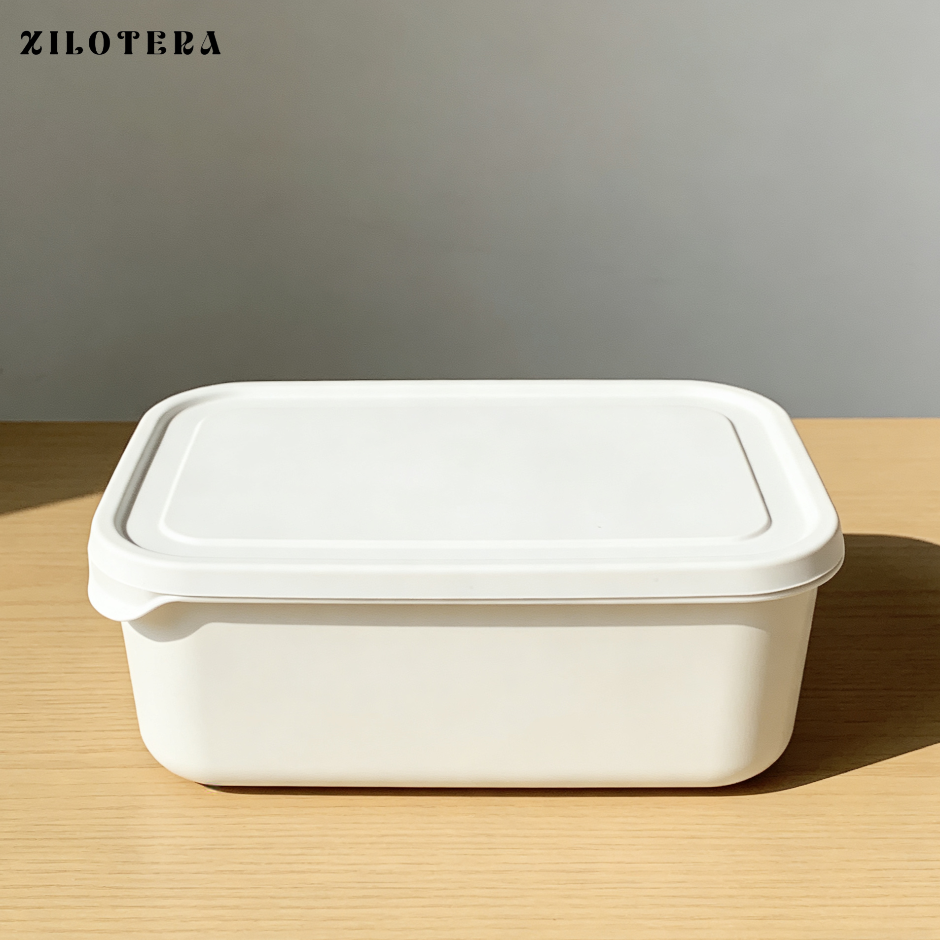 白色密閉収納ボックス6個セットの全体写真