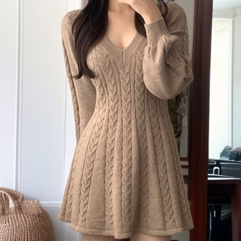 秋冬のヴィンテージ風麻の花柄Vネックウエストマークの小柄ロングスリーブAラインニットワンピース女性向け