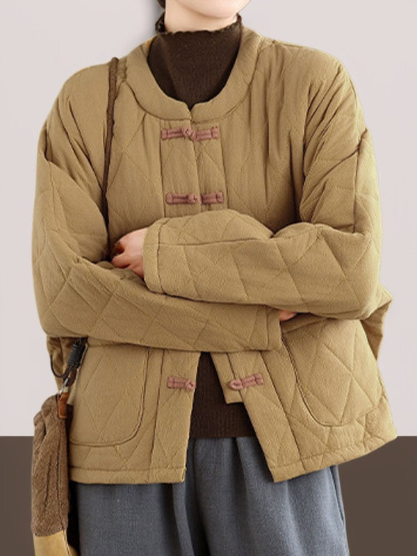 고급스러운 면 소재 여성 코트 근접 사진