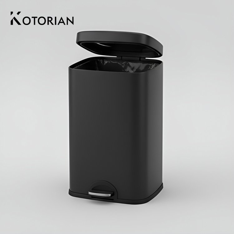 Koš na odpadky s jednoduchým otevíráním