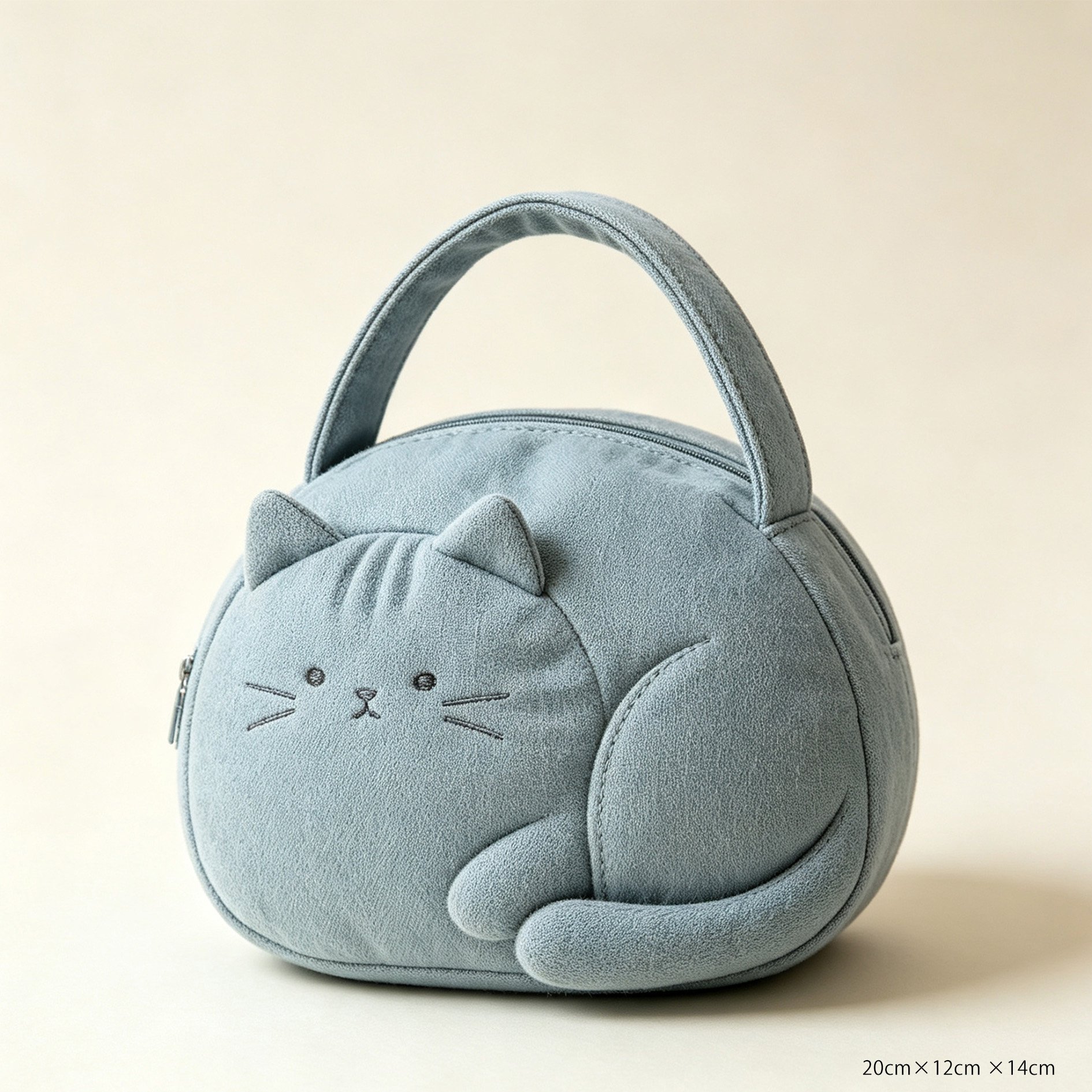 収納力抜群のレイジーキャットハンドバッグ