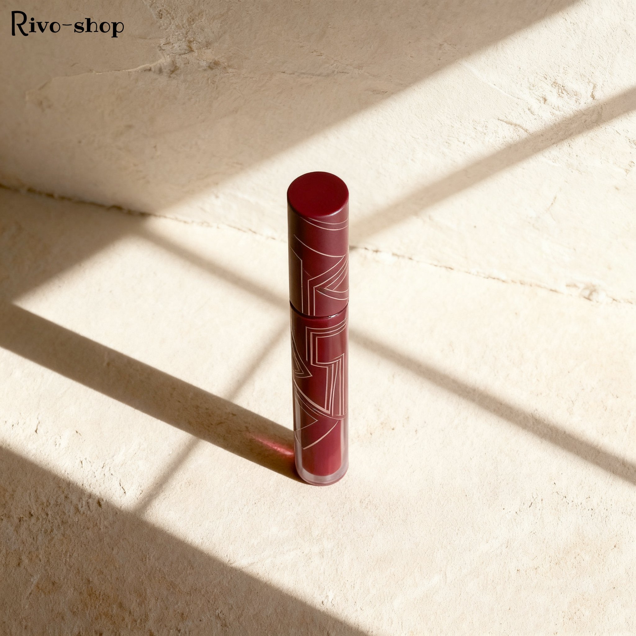 แพ็คเกจลิปกลอสเนื้อแมทสวยงาม