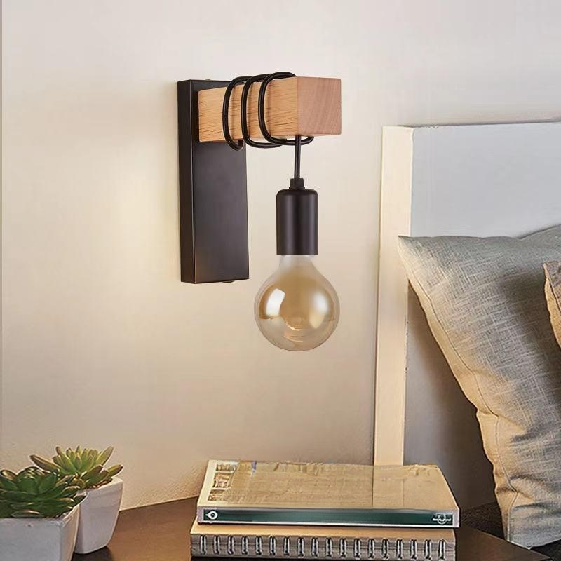 Modern American Iron Wall Light with E27 Base for Bedroom/Corridor/Entrance