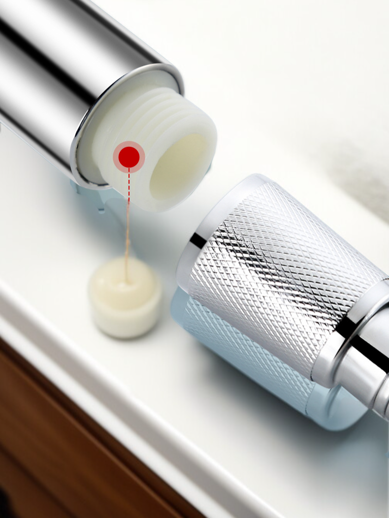 Vista lateral del cabezal de ducha de alta presión