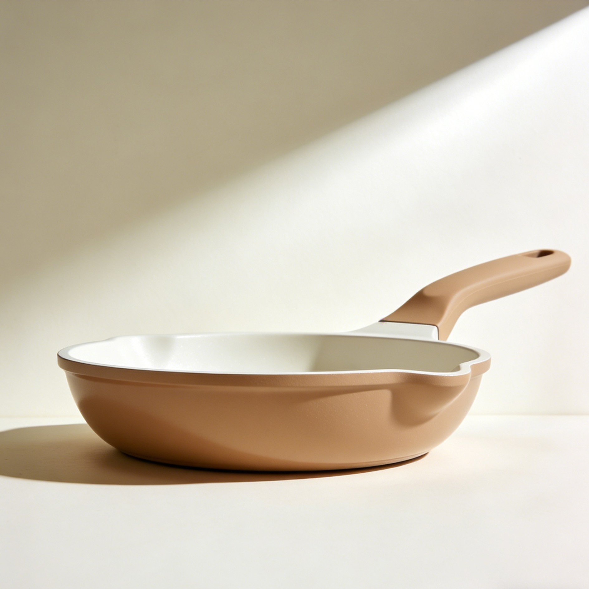 ノンスティックフライパン