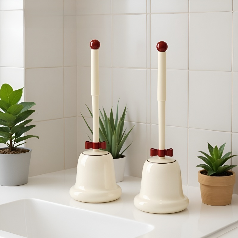 長い柄の家庭用トイレブラシ