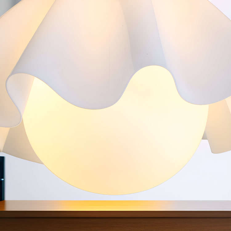 Nordické dřevěné závěsné svítidlo nad jídelní stůl, tři hlavy, moderní japonský styl wabi-sabi