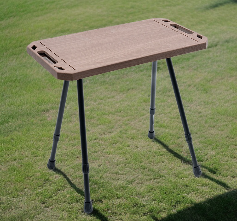 피크닉에서 활용하는 초경량 테이블