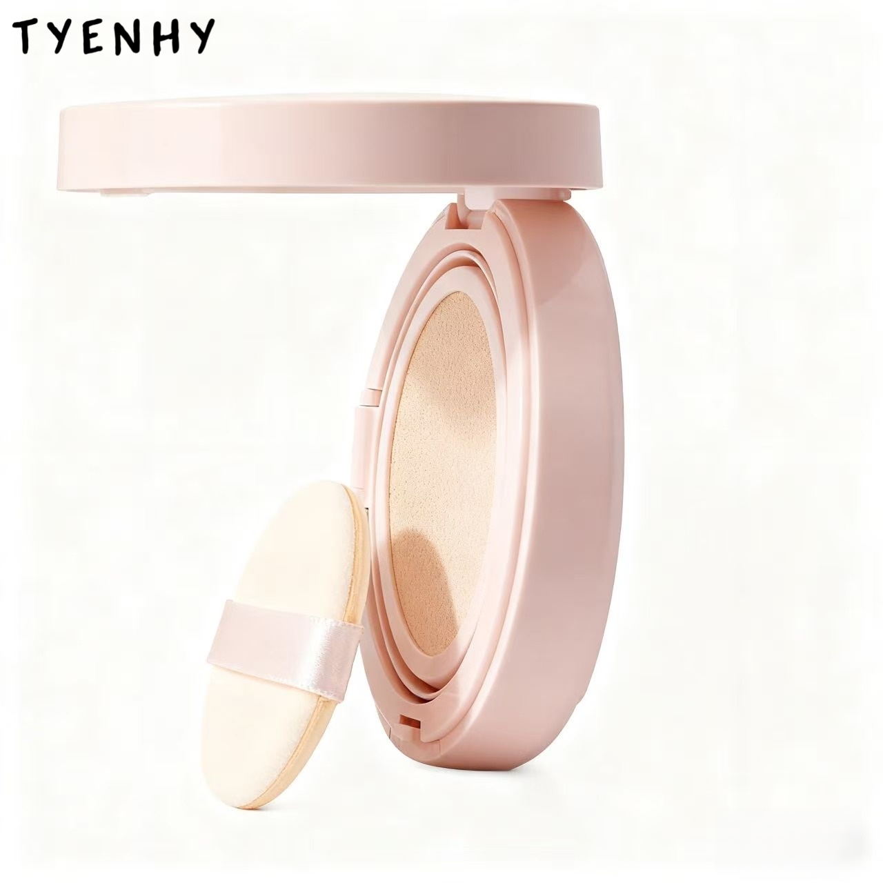 지성 피부를 위한 오래 지속되고 묻어나지 않는 쿠션 파운데이션.