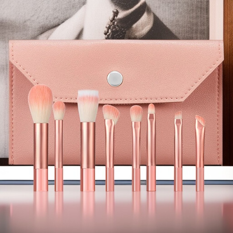 Soft Portable Makeup Cover Brush Peach Pink Blusher and Eyeshadow Brush