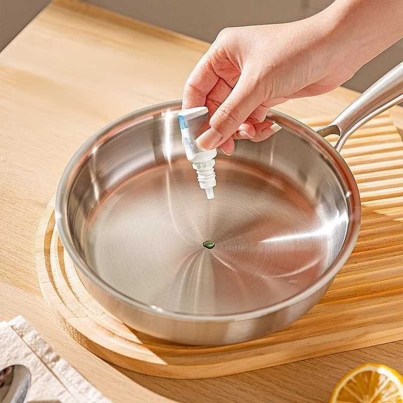 กระทะเหล็กหนาเคลือบสารกันติดสามชั้น