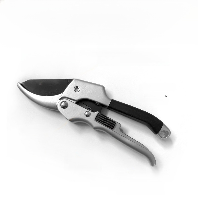Multi functional garden pliers, fruit tree pruning pliers