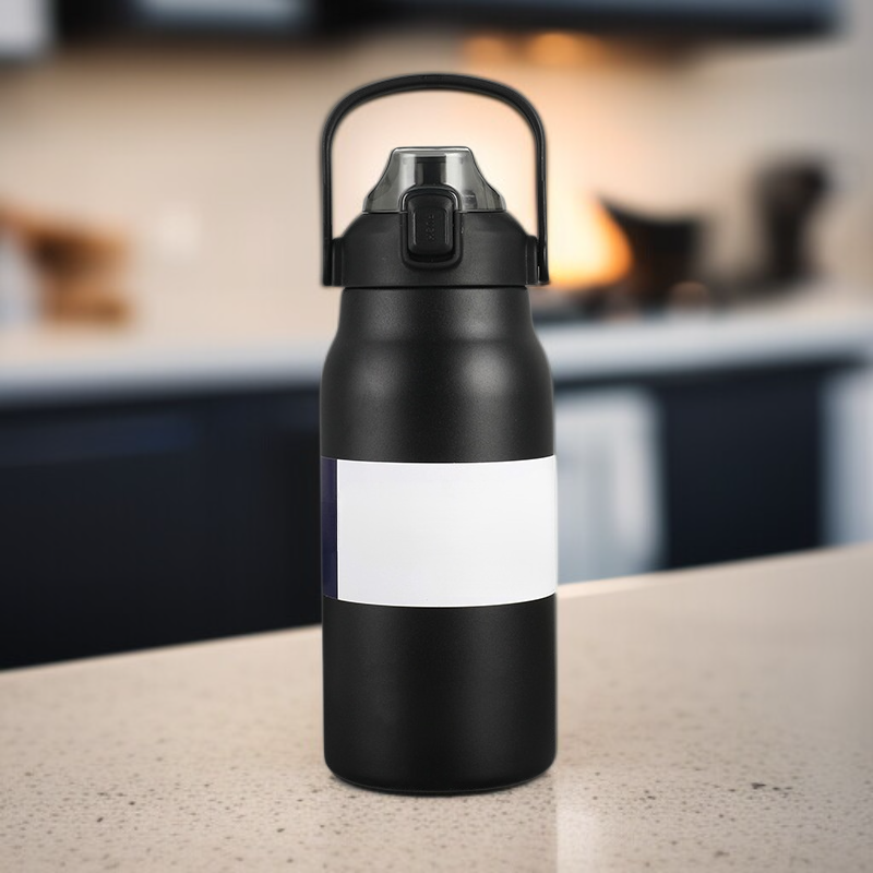 携帯型スポーツボトル