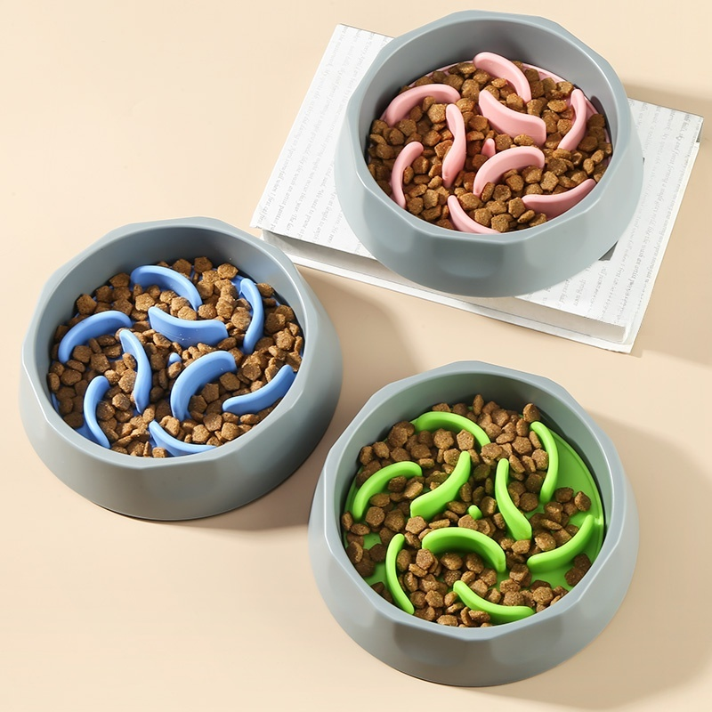 猫と犬用のポータブルペットフードボウル