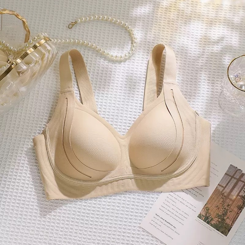 Partitioned Gathered Lifting Wireless Bra