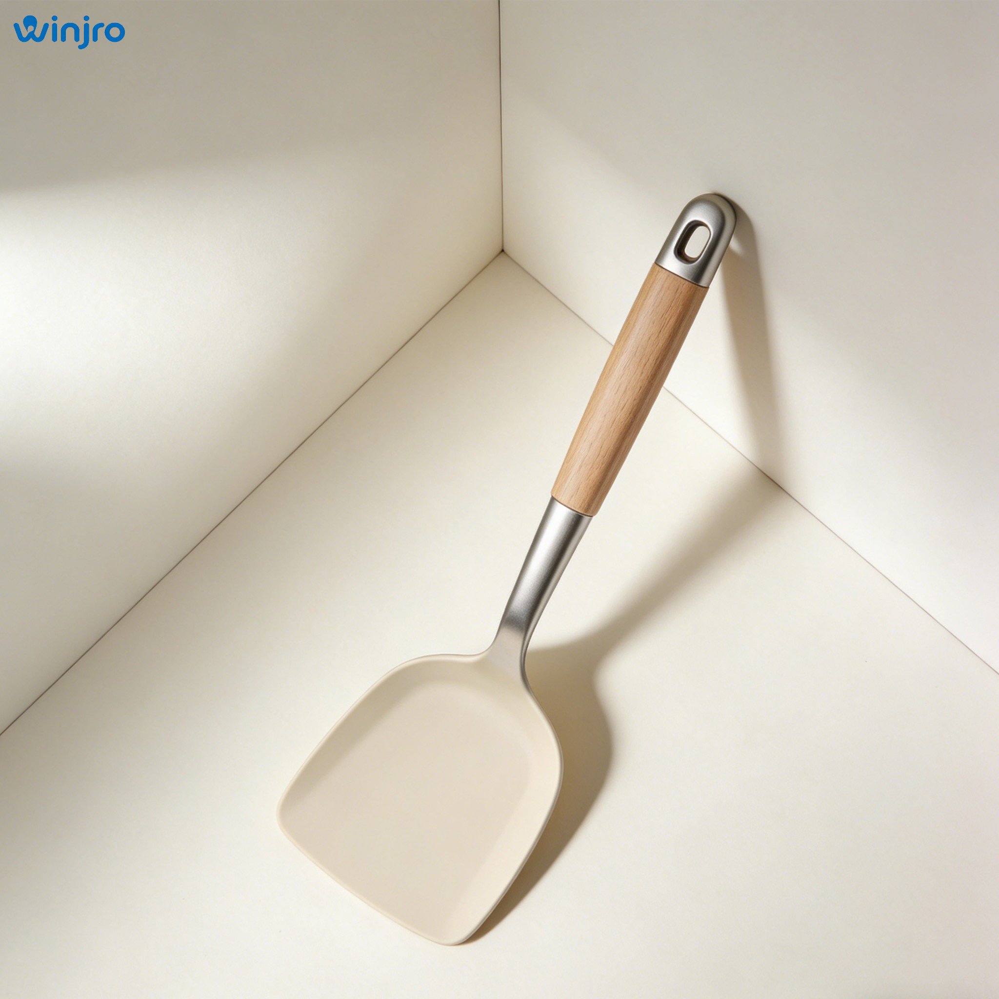 ไม้พายกันลื่นสำหรับใช้ในครัวเรือน (แพ็ค 3 ชิ้น)