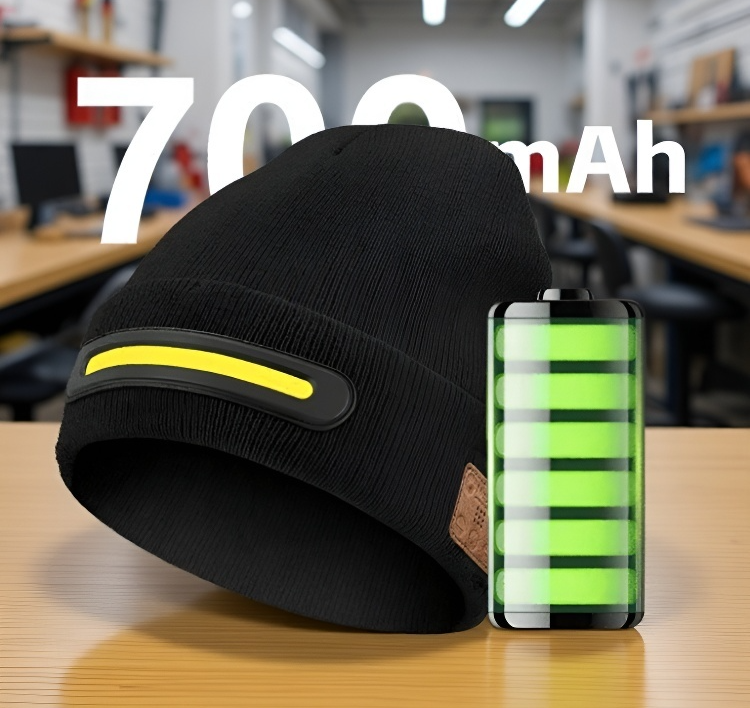 قبعة موسيقية مزودة بإضاءة LED ملونة وقابلة للشحن وبتقنية البلوتوث