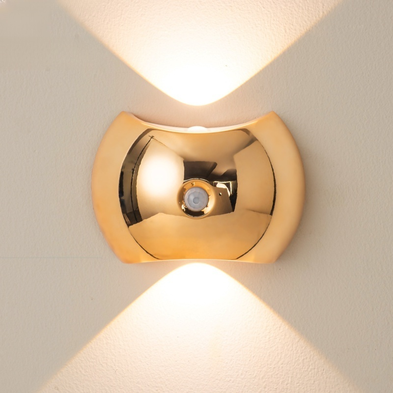 Rechargeable Magnetic Wall Lamp