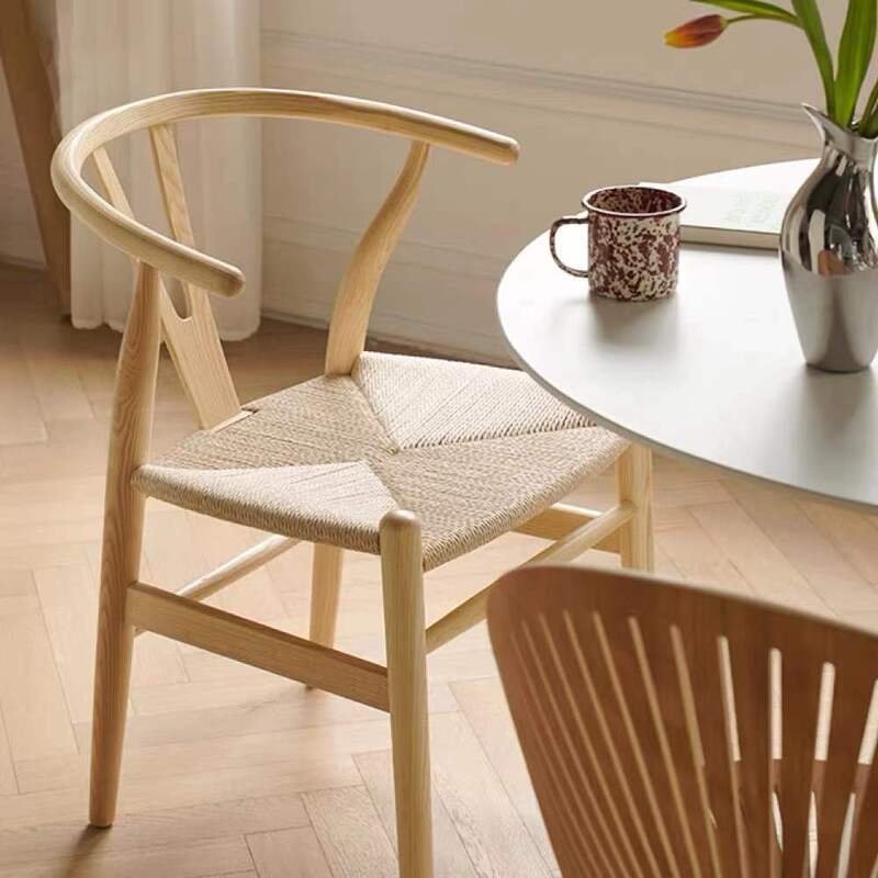 Modern Nordic Armrest Dining Chair for Home Use