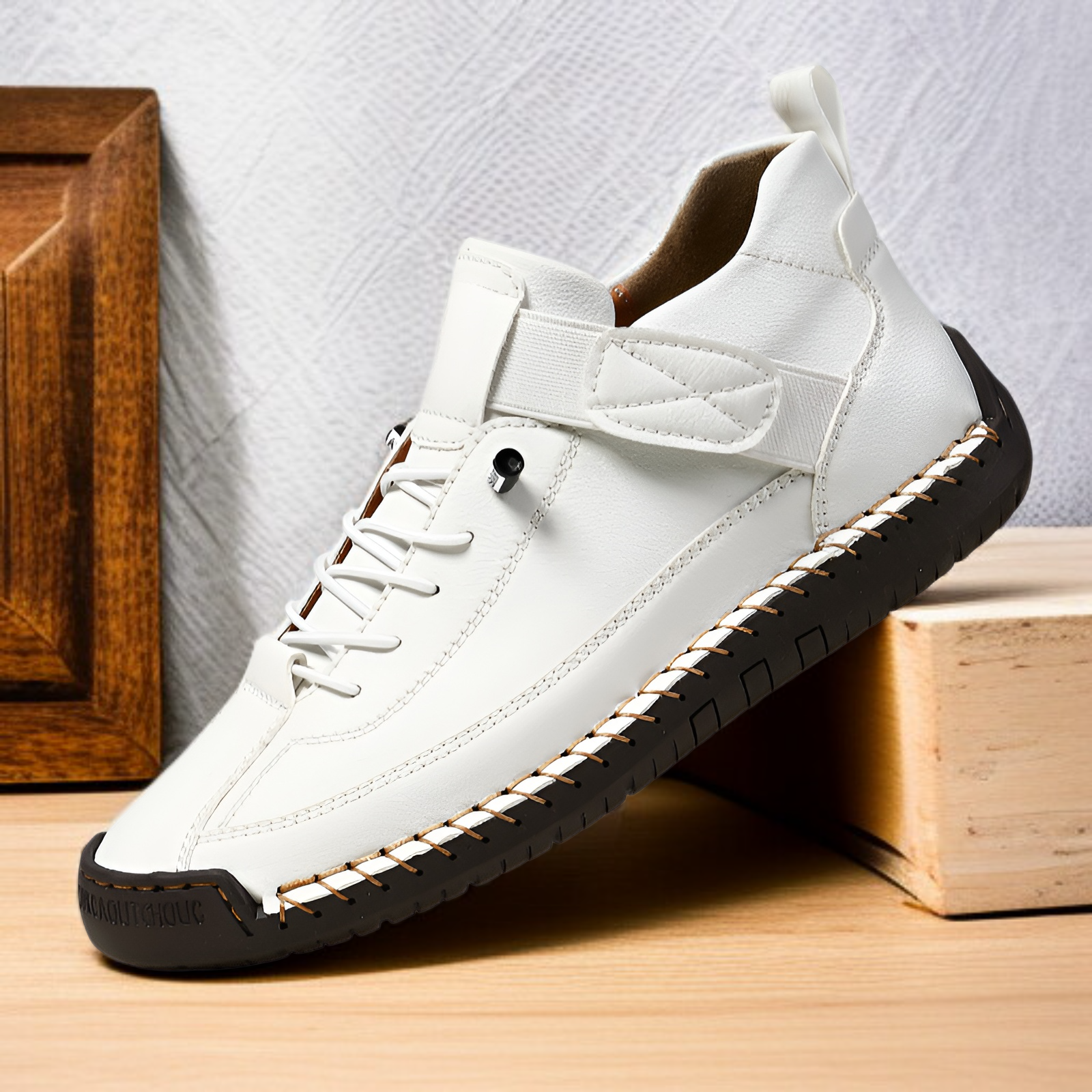 أحذية رجالية مخيطة مناسبة للعمل