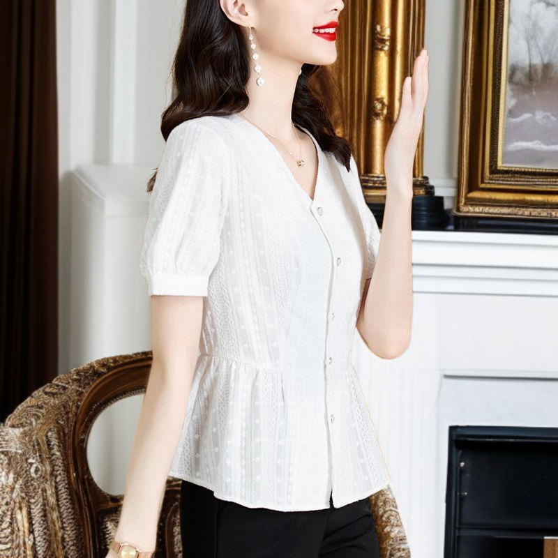 여름 신상 패셔너블하게 배를 가리는 중년 엄마 허리띠를 줄여 날씬해 보이는 블라우스녀