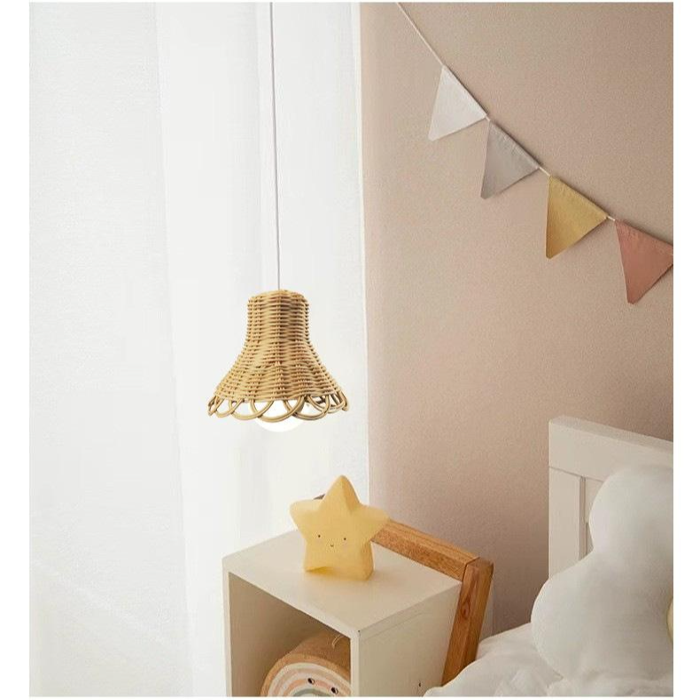 ทอตกแต่งโคมไฟทอมือ