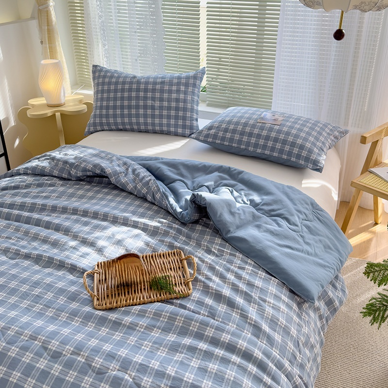 Colcha fresca de verano con algodón de nubes y cuadros