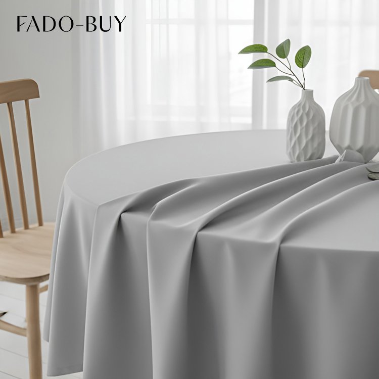 미니멀리스트 디자인 식탁보