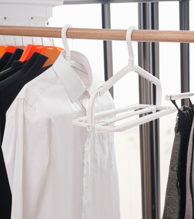 실내외 모두 사용 가능한 건조대 활용 예시