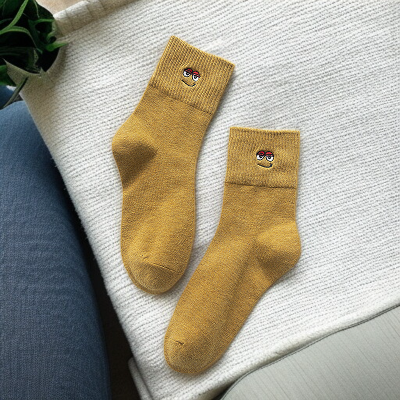 여성용 스포츠 캐주얼 중목 양말