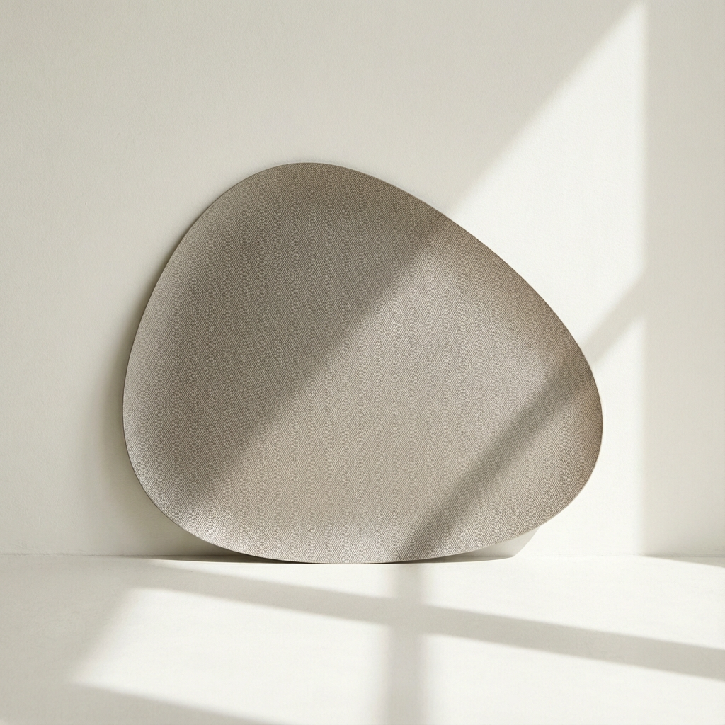 広い作業スペースを提供するデスクマット