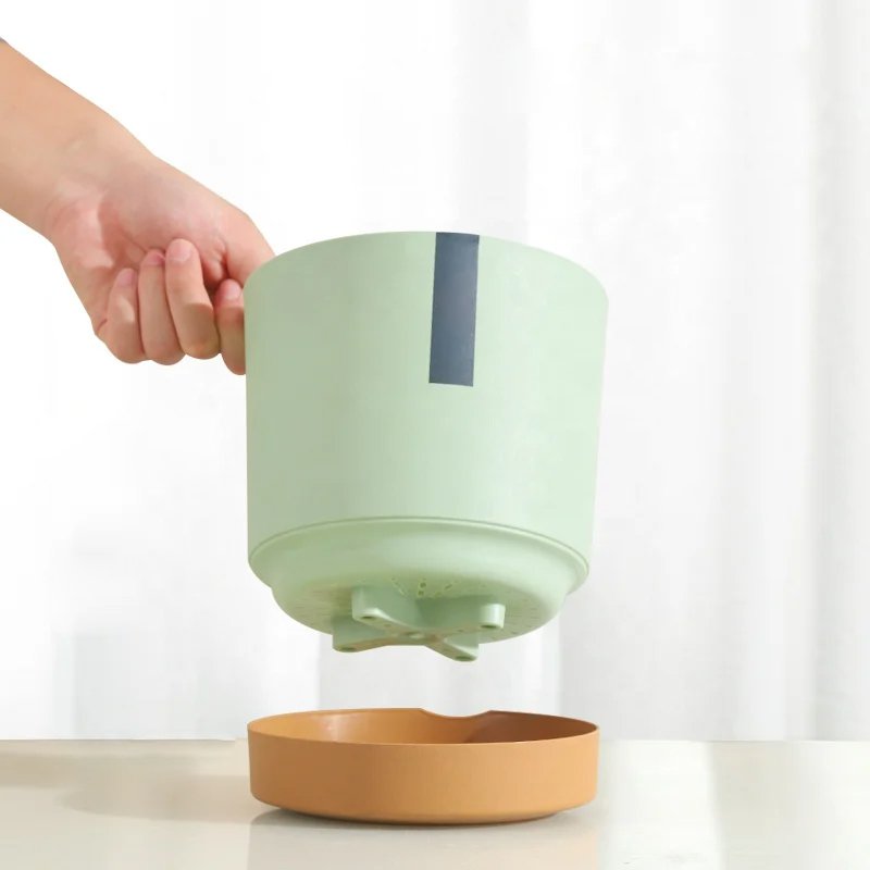 みずかけ植木鉢