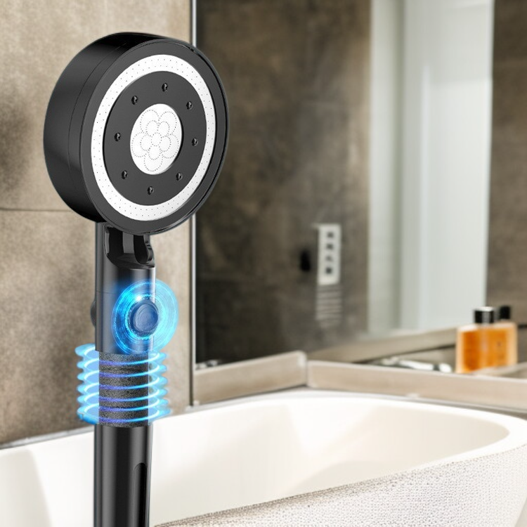 Vista lateral del cabezal de ducha Boost