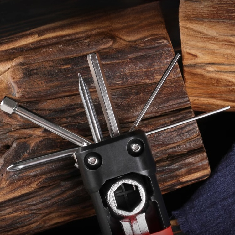 Multifunktionale tragbare Schlüsselset