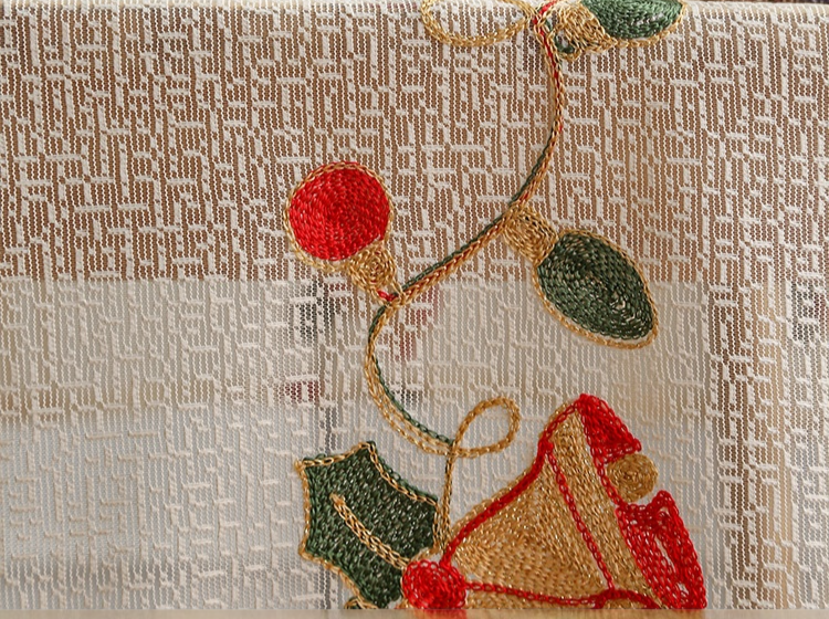 우아한 레이스 디자인의 플레이스매트