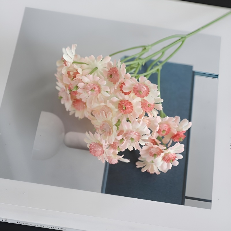 Ramo de margaritas artificiales