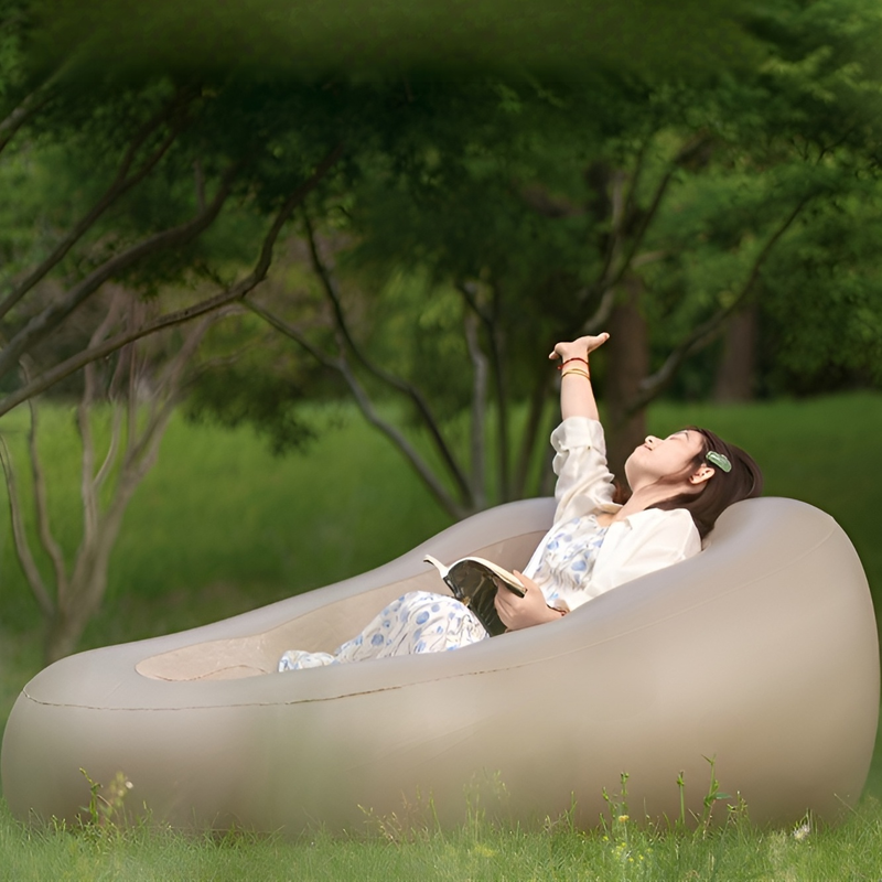 怠け者のソファーは横になって寝ることができる