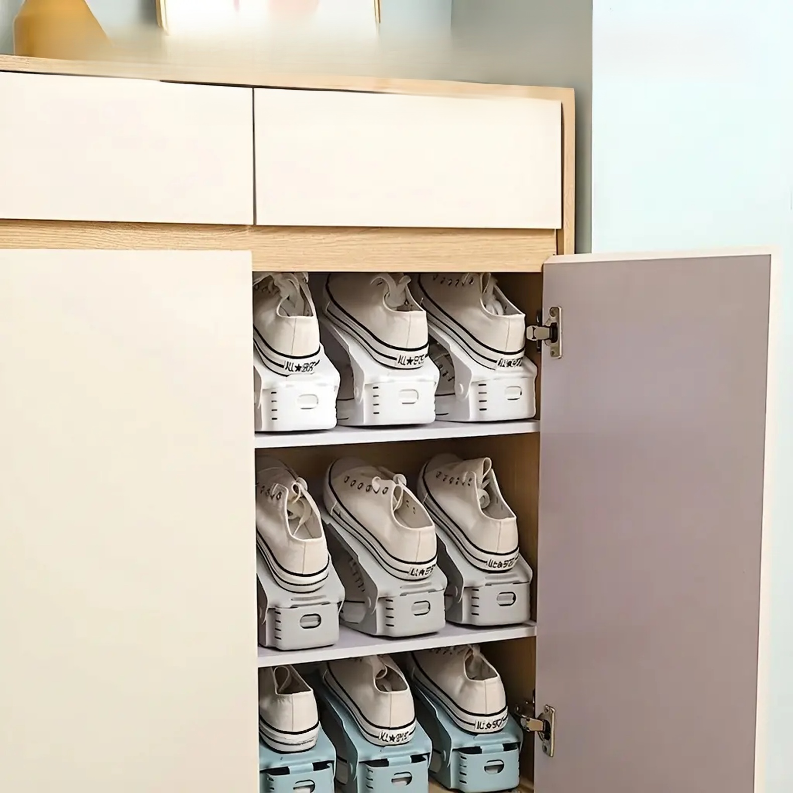 New Adjustable Shoe Storage Shelf