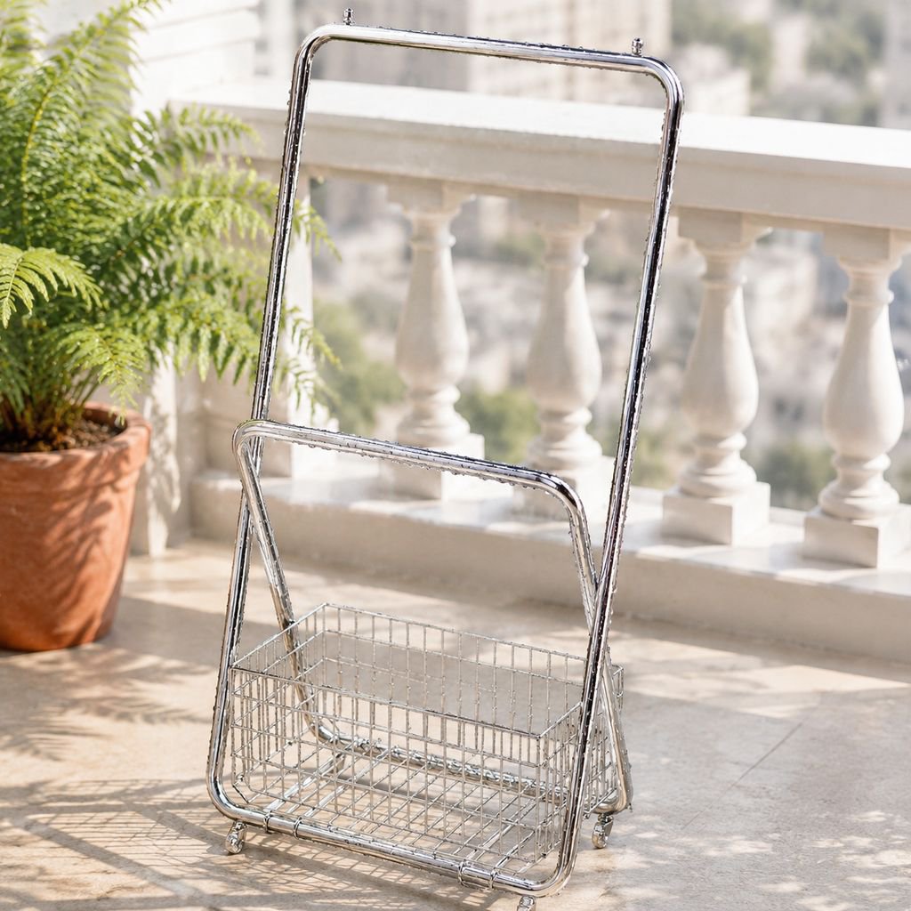 Portable metal coat rack for home use