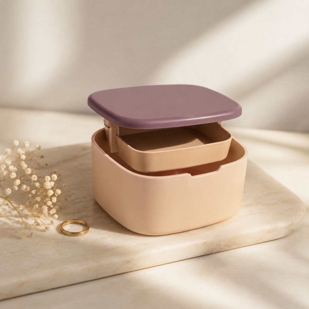 Multifunctional Lipstick and Jewelry Storage Box