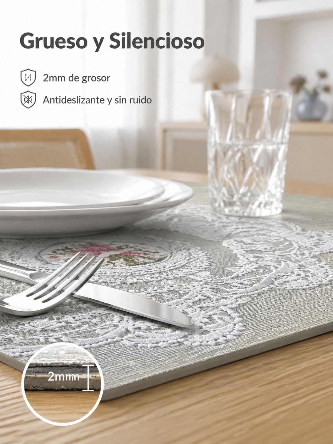 Mesa de cuero con encaje francés